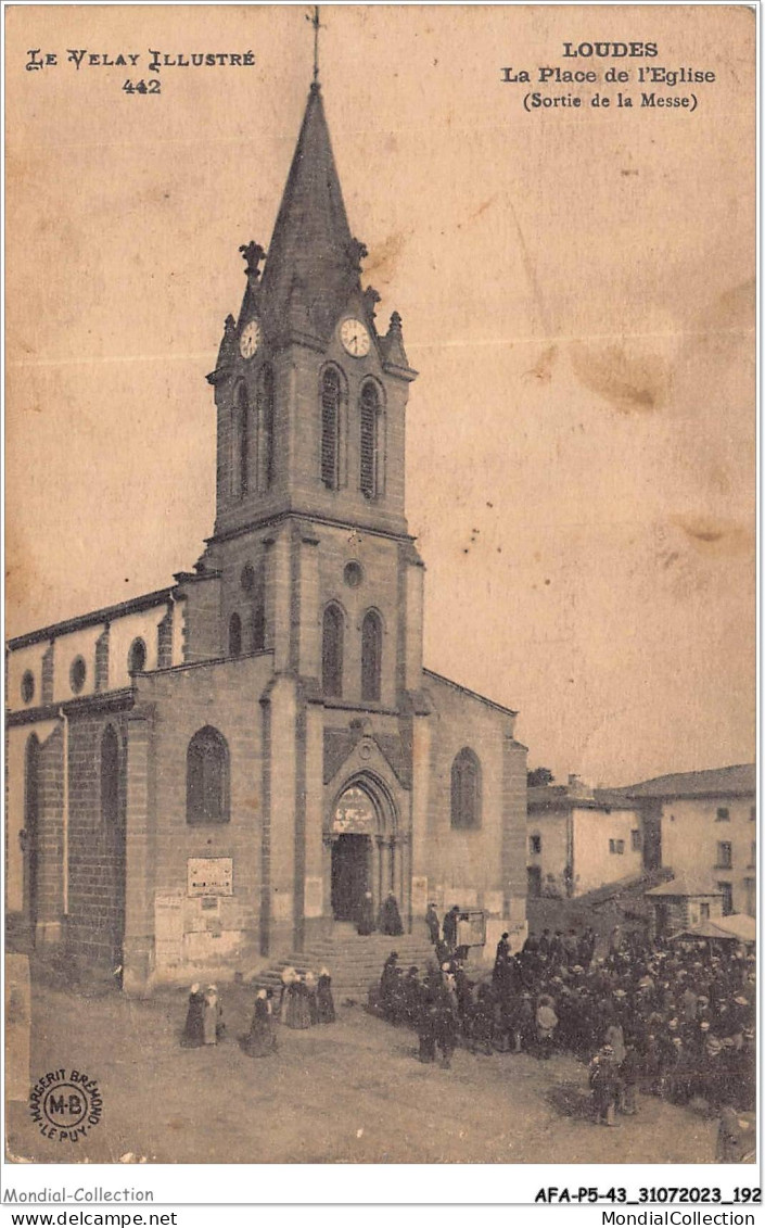 AFAP5-43-0533 - LOUDES - La Place De L'église - Sortie De La Messe - Loudes