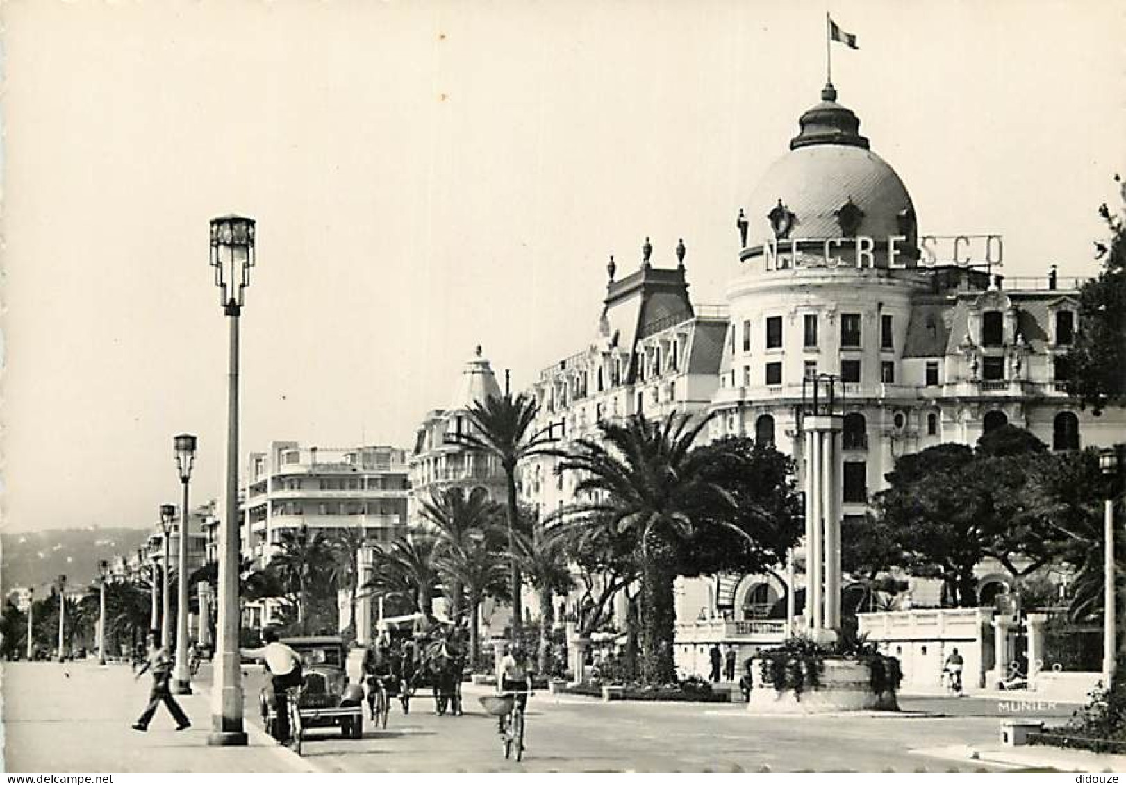 06 - Nice - L'Hôtel Négresco - Animée - Mention Photographie Véritable - Carte Dentelée - CPSM Grand Format - Voir Scans - Bar, Alberghi, Ristoranti