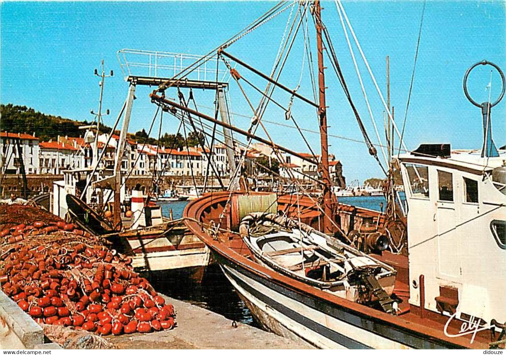 66 - Port Vendres - Le Port De Pêche - Bateaux - CPM - Voir Scans Recto-Verso - Port Vendres