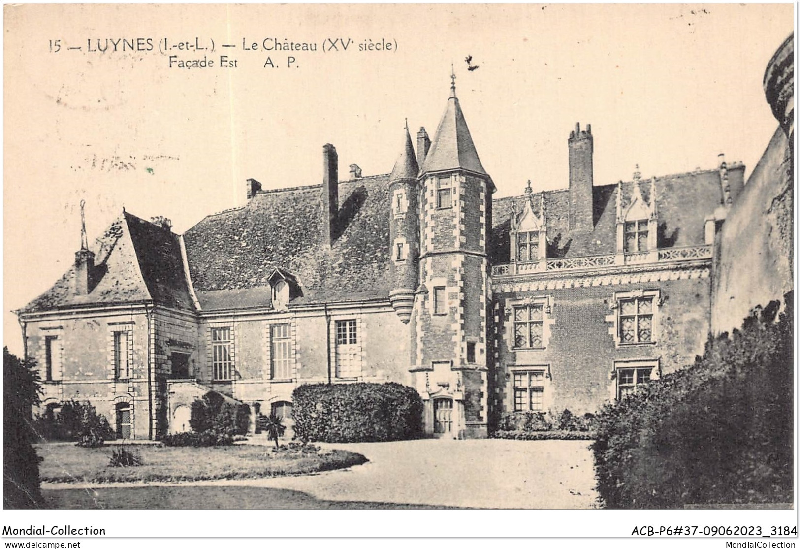 ACBP6-37-0551 - LUYNES - Le Château - Façade Est - Luynes