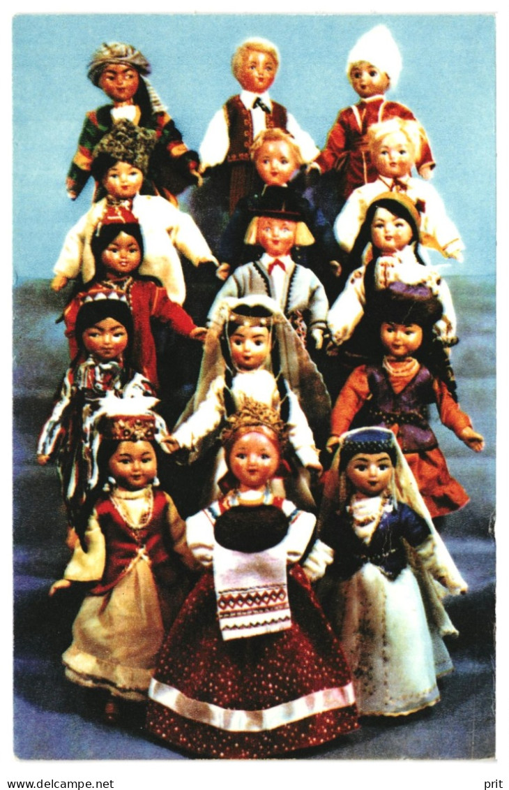 15 "Republics" Dolls In National Costumes USSR 1967 Unused Postcard. Publisher Sovetskii Khudoshnik Moscow - Russia