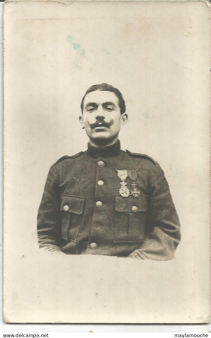 Militaire Spldat Photo Carte ( Leo - Uniformen