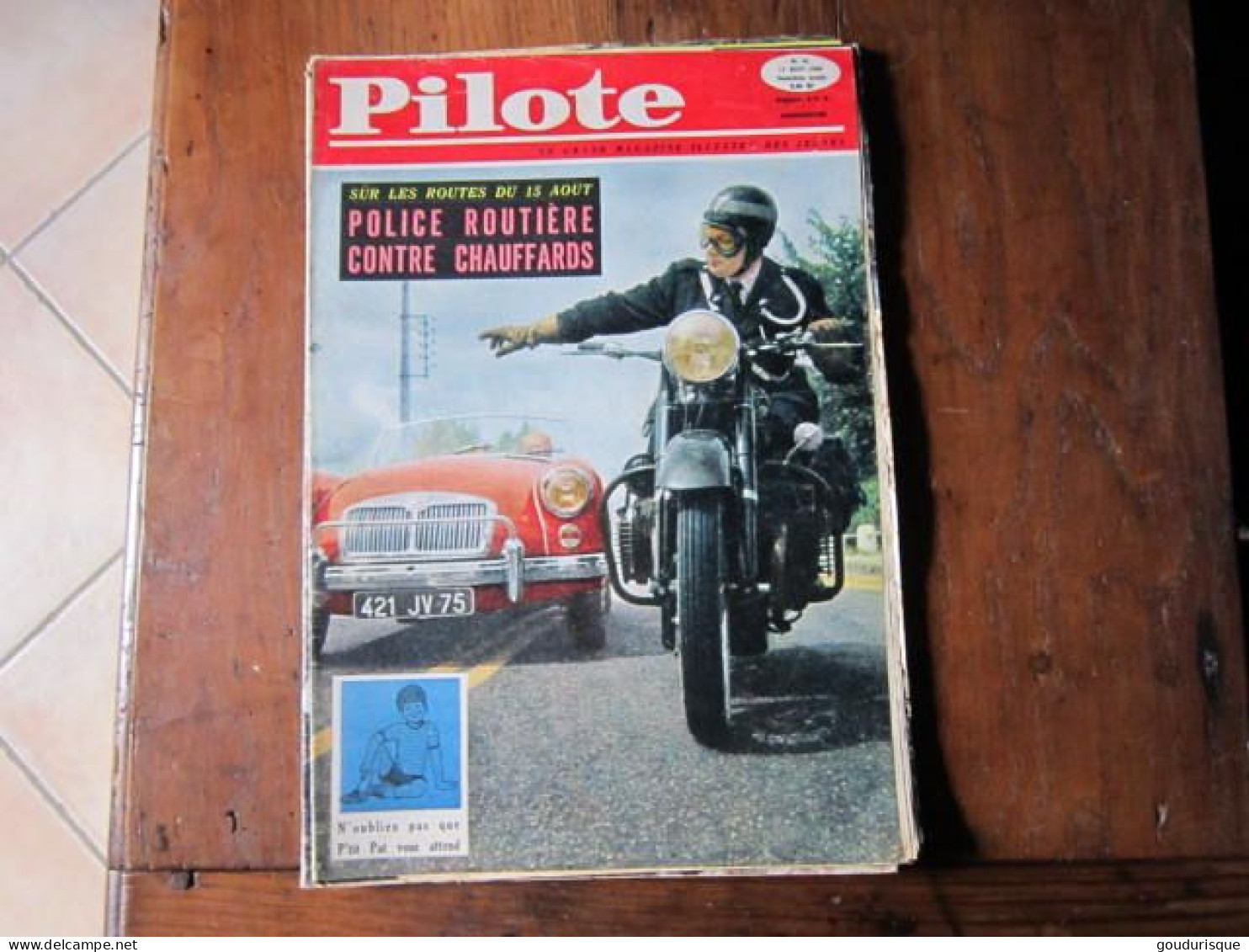 PILOTE N°42 - Pilote