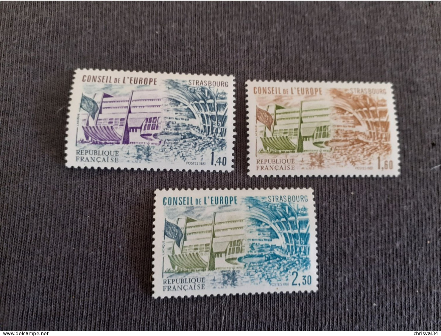 TIMBRES  DE  SERVICE  ANNEE  1981  N  65  A 67  COTE  2,70  EUROS  NEUFS  SANS  CHARNIERES - Neufs