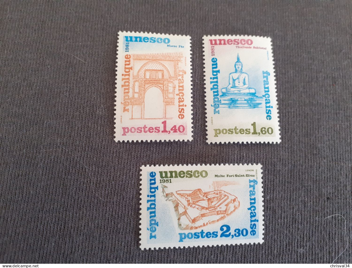 TIMBRES  DE  SERVICE  ANNEE  1981  N  68  A 70  COTE  4,00  EUROS  NEUFS  SANS  CHARNIERES - Neufs