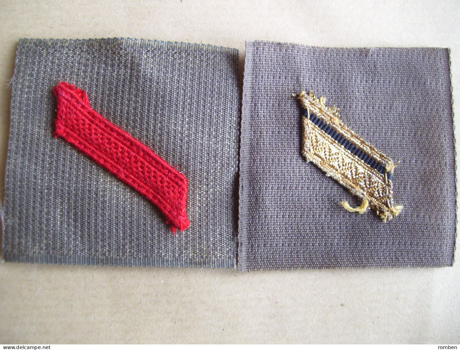 LOT 2 INSIGNES MILITAIRES - ECUSSONS TISSU - - GRADE -     INSIGNE ECUSSON MILITAIRE SCRATCH - - Sonstige & Ohne Zuordnung