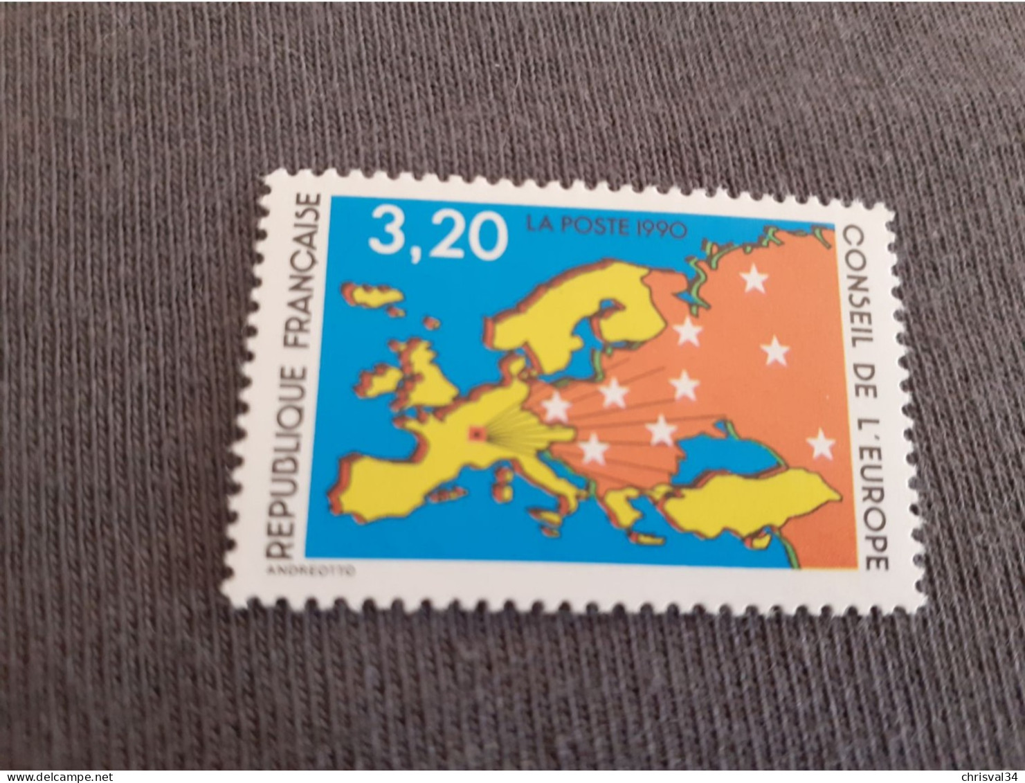 TIMBRE  DE  SERVICE  ANNEE  1990  N  105  COTE  1,90  EUROS  NEUF  SANS  CHARNIERE - Ungebraucht