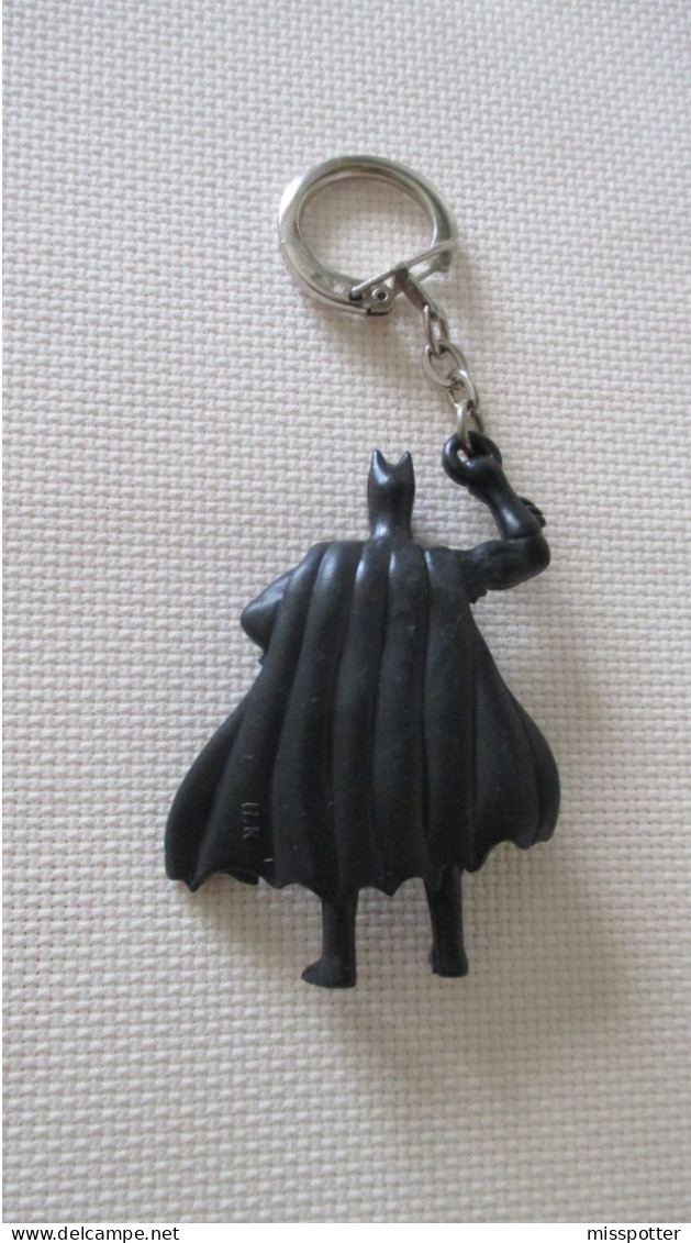 Porte Clé Vintage Figurine Batman H.K La Figurine Fait 6,5 Cm De Haut (sans Compter L'attache ) - Porte-clefs