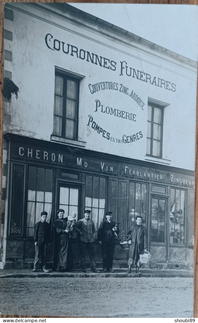 POMPES  FUNÈBRES PLOMBERIE FERBLANTIER CHERON  MAGASIN DEVANTURE CARTE PHOTO - Foto