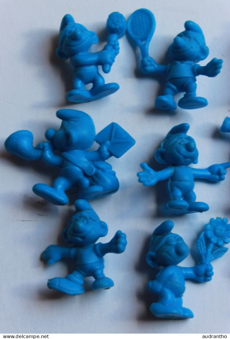 à choisir 4 mini figurines en plastique vintage Les Schtroumpfs The Smurfs lessive OMO