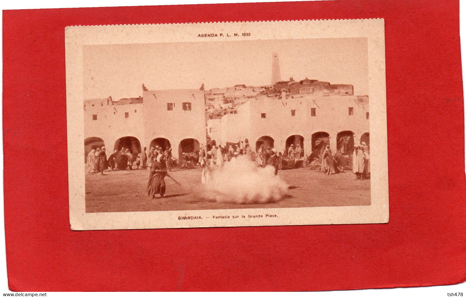 ALGERIE----GHARDAÏA----Fantasia Sur La Grande Place--voir 2 Scans - Ghardaia