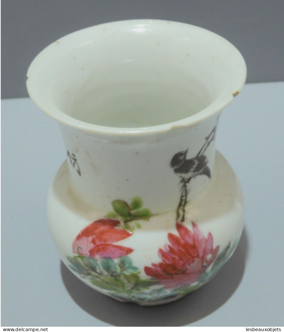 -JOLI ANCIEN VASE Ou POT à PINCEAUX PORCELAINE CHINE CALLIGRAPHIES COLLECTION    E - Andere & Zonder Classificatie