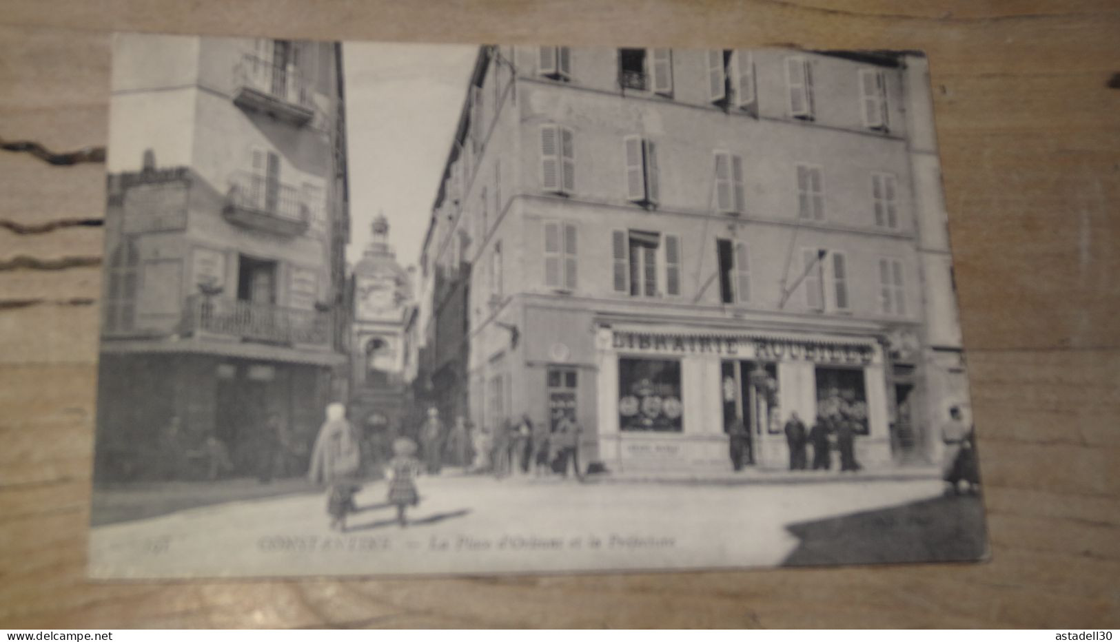 CONSTANTINE, La Place D'orléans Et La Préfecture  ................ BE-18475 - Konstantinopel