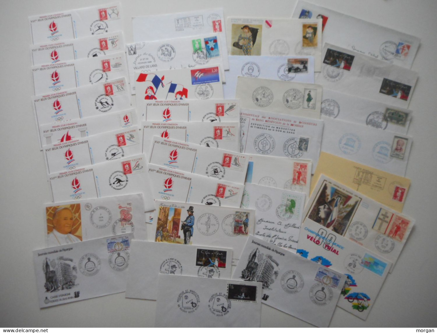 FRANCE, SUPER LOT D'ENVELOPPES FDC, MARCOPHILIE, 1,2 KG De DOCUMENTS AVEC ENVELOPPES FDC ANNEE 1996 - Collections (sans Albums)