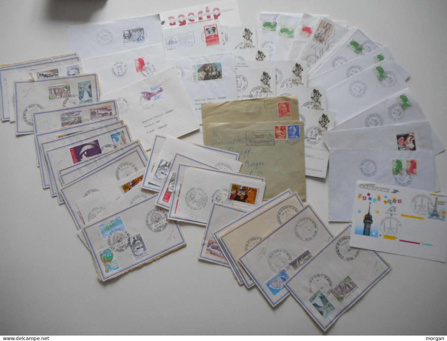 FRANCE, SUPER LOT D'ENVELOPPES FDC, MARCOPHILIE, 1,2 KG de DOCUMENTS AVEC ENVELOPPES FDC ANNEE 1996