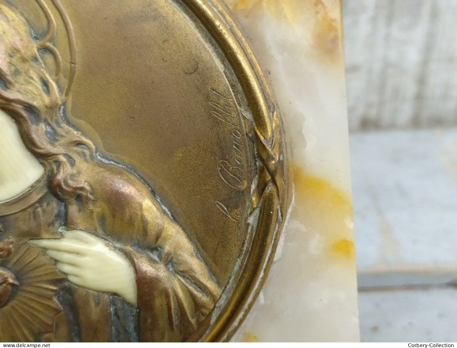 Ancien Cadre Christ Chryséléphantine Marbre Signé Le Barollet - Religieuze Kunst