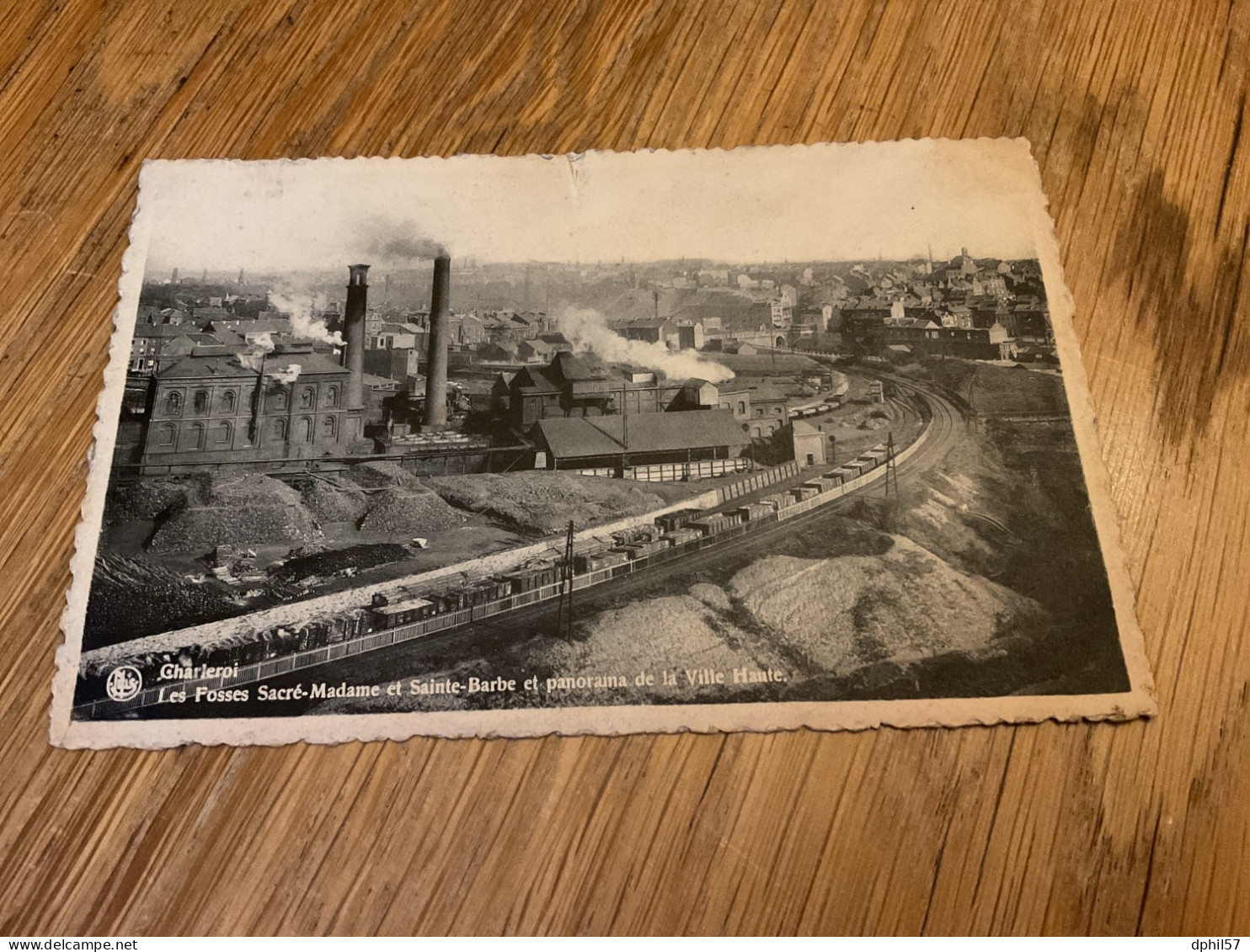 CP Ancienne De Charleroi : Les Fosses Sacré- Madame Et Sainte Barbe (1950) - Charleroi