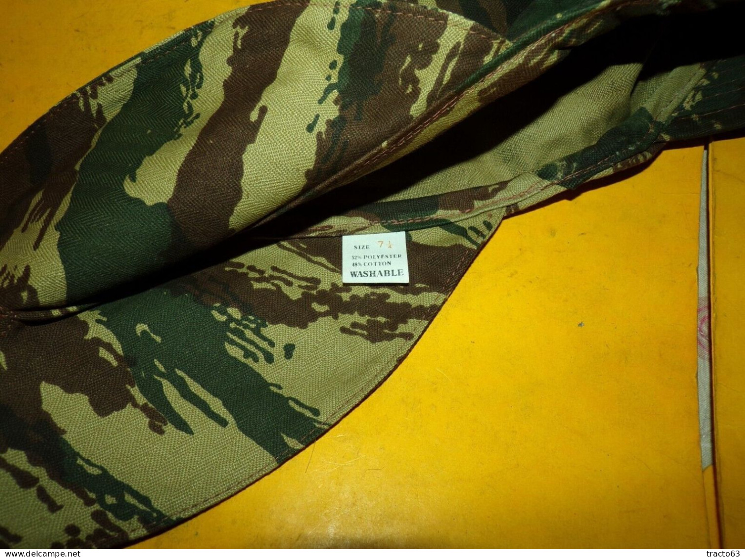 ARMEE AMERICAINE U.S : CASQUETTE AVEC NUQUIERE CAMOUFLEE , TAILLE 7 1/4 SOIT TAILLE FRANCAISE 58  , BON ETAT VOIR PHOTO - Ausrüstung