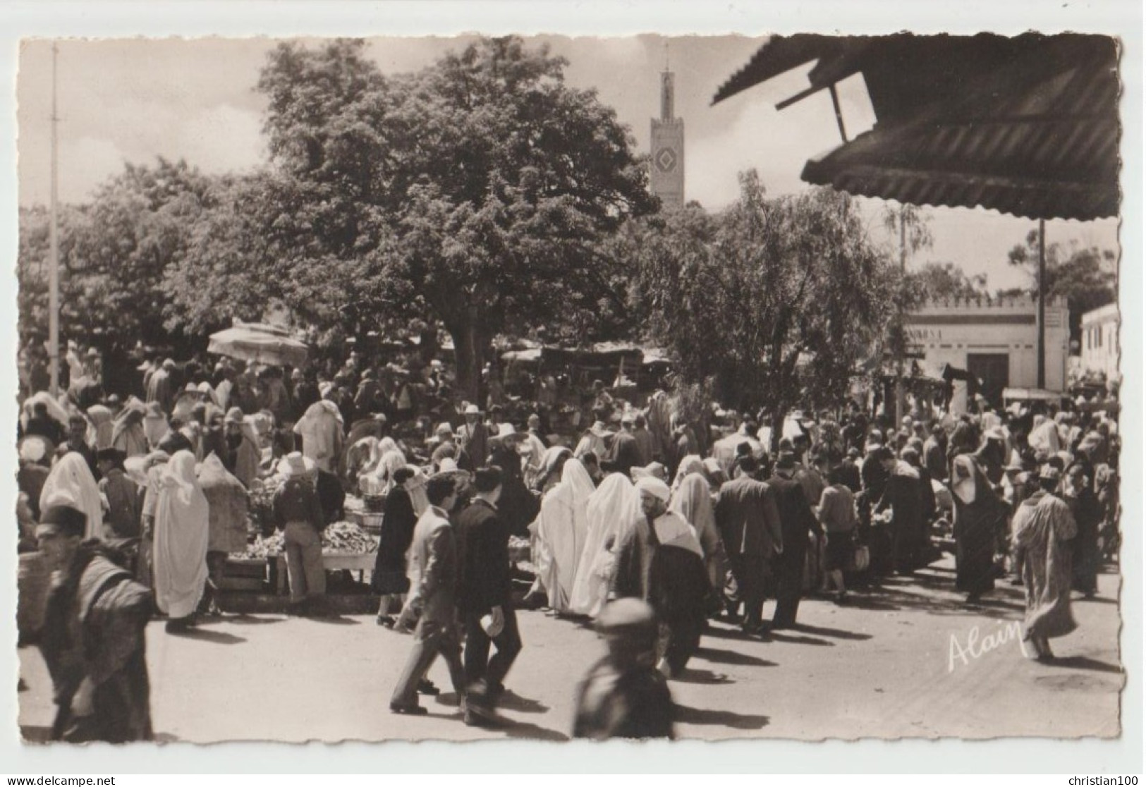 TANGER ( MAROC ) - LE GRAND SOKKO - EL ZOCO DE FUERA - THE MARKET - LE MARCHE - ECRITE EN 1959 - CPSM FORMAT CPA - R/V - - Tanger