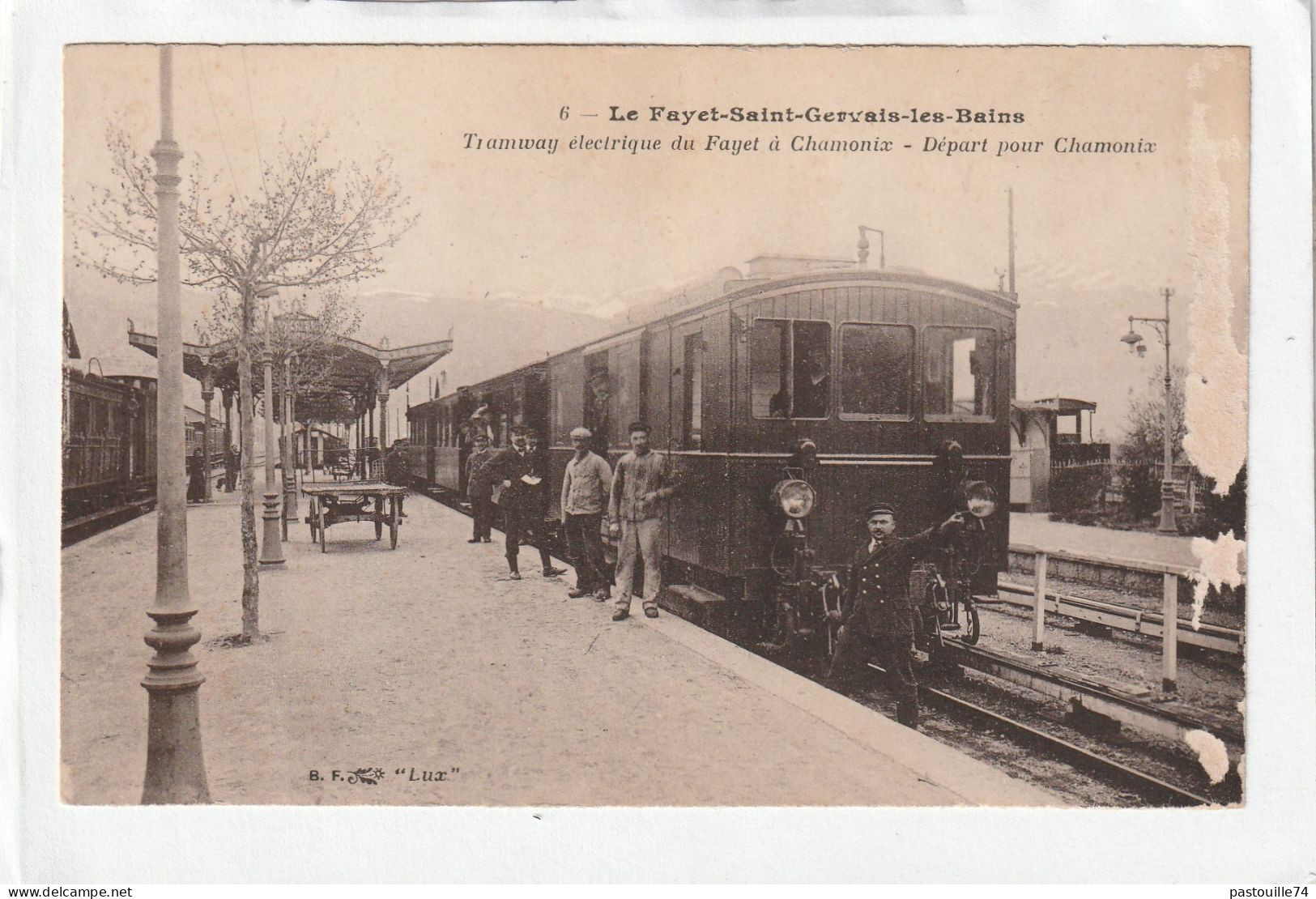 CPA :  14 X 9  - Le Fayet-Saint-Gervais-les-Bains - Tramway électrique Du Fayet à Chamonix - Départ Pour Chamonix - Saint-Gervais-les-Bains