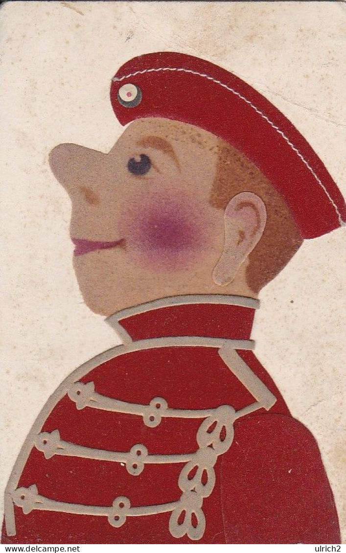 AK Deutscher Soldat In Roter Uniform - Filz Auf Karton - Handarbeit - RRR - Ca. 1910  (68884) - Uniforms