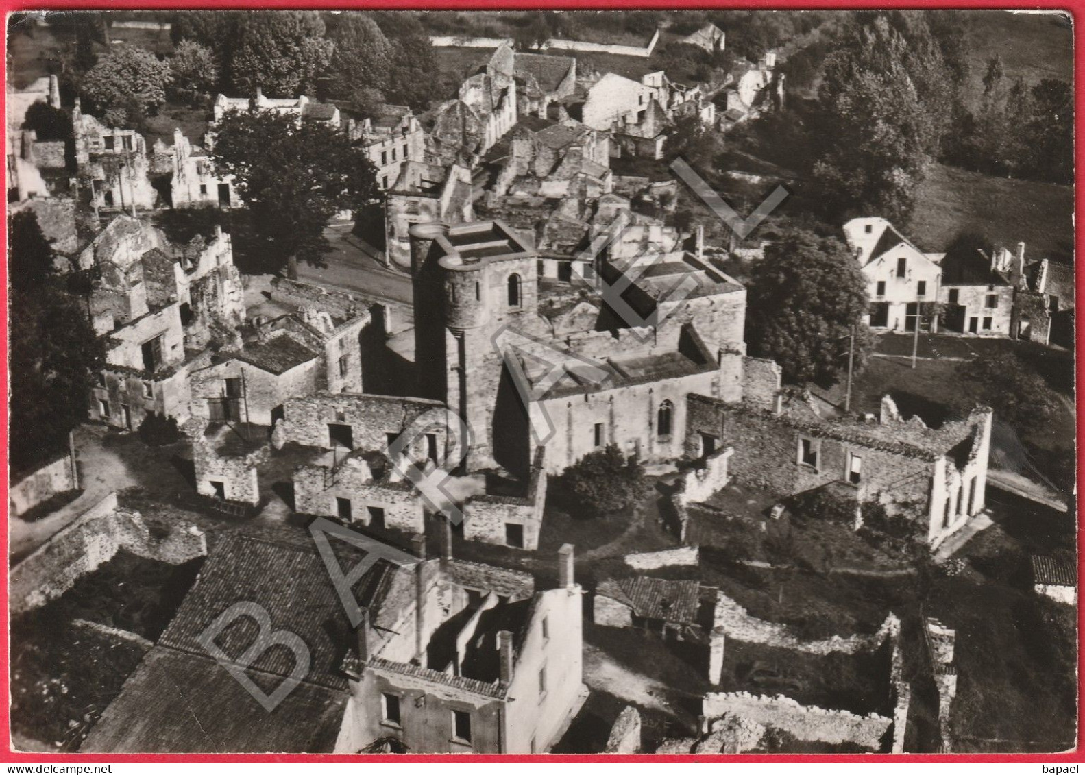 Oradour-sur-Glane (87) - Vue Aérienne Du Village Martyr (Cliché Ray Delvert) - Oradour Sur Glane