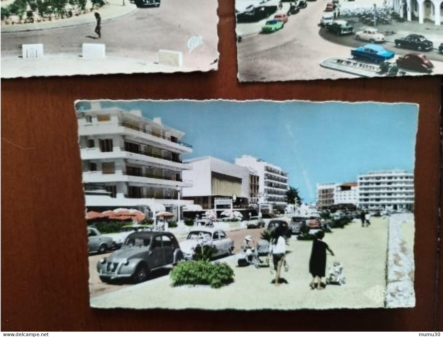 Lot 22 Cartes De Canet Plage Toutes Avec Voitures Automobile 2CV Renault 16 Peugeot Opel  Petit Train Etc - Canet Plage