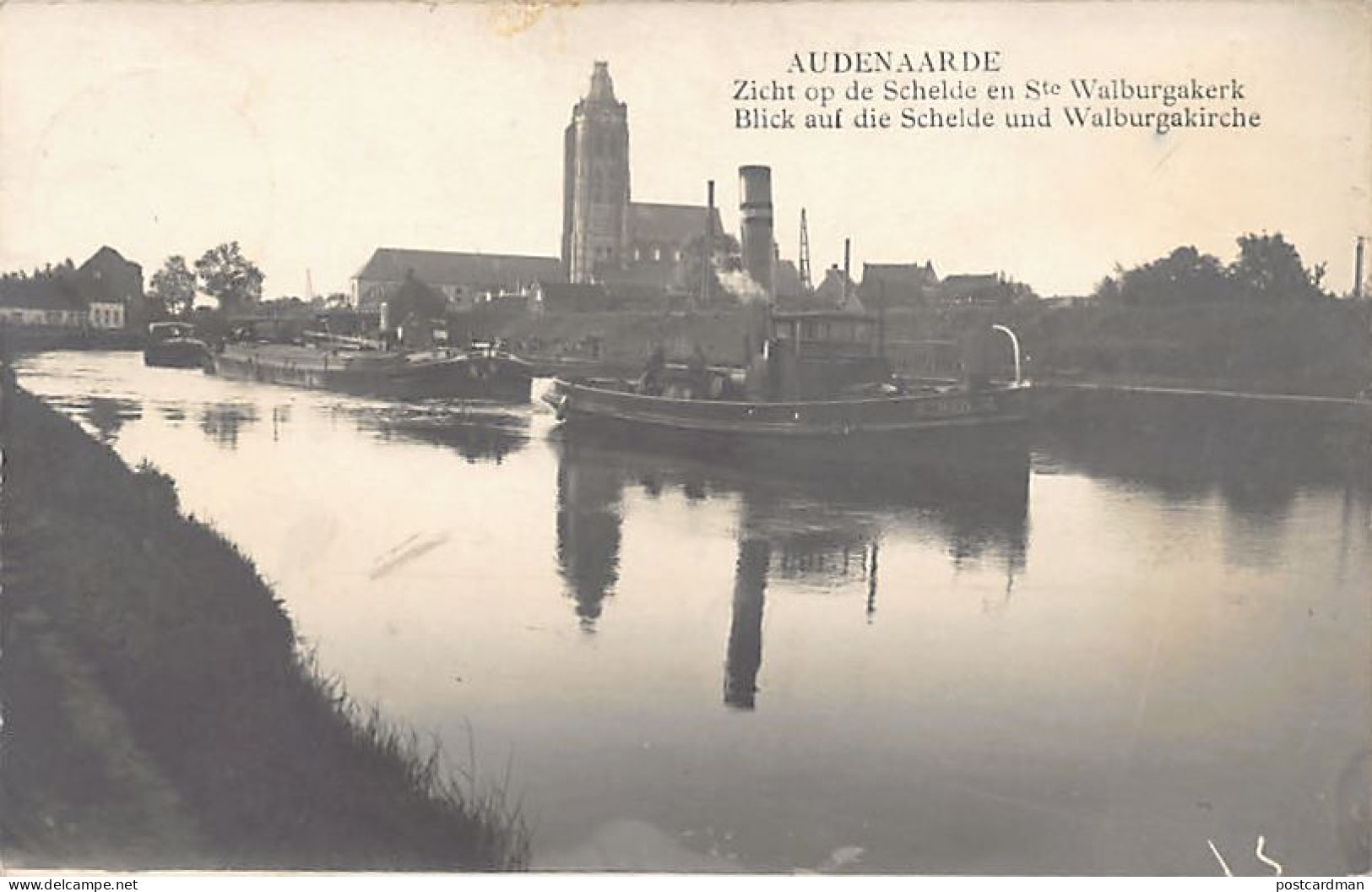 België - Oudenaarde (O. Vl.) Zicht Op De Schelde En Sint Walburgakerk - Sleepboot Julia - FOTOKAART - Oudenaarde