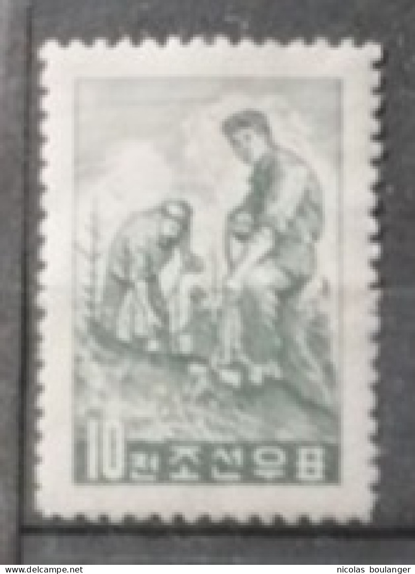 Corée Du Nord 1961 / Yvert N°293 / ** (sans Gomme) - Corée Du Nord