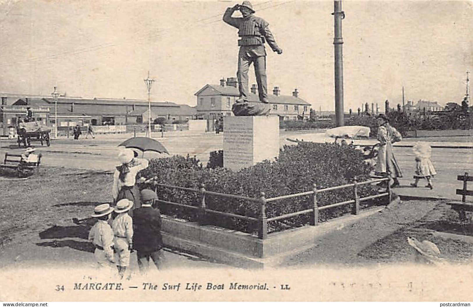 England - MARGATE - The Surf Lofe Boat Memorial - Publ. Levy L.L. 34 - Margate