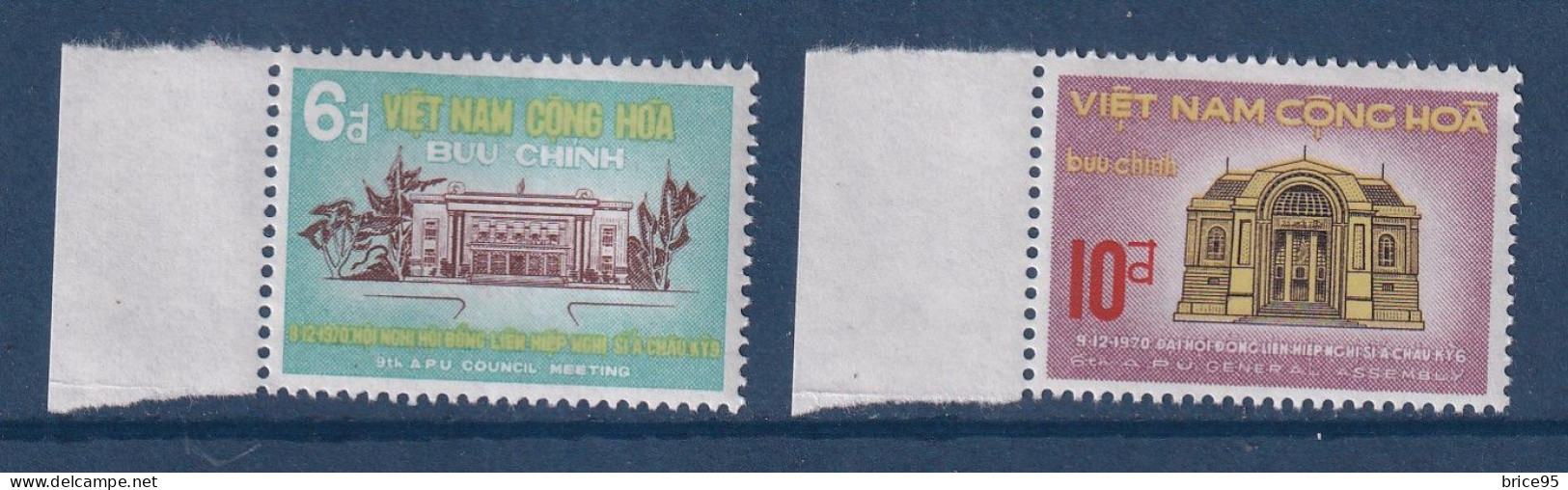 Vietnam Du Sud - YT N° 388 Et 389 ** - Neuf Sans Charnière - 1971 - Viêt-Nam