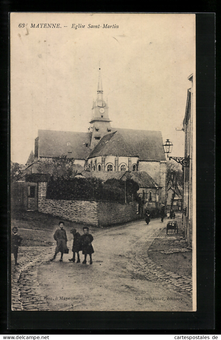 CPA Mayenne, Eglise Saint-Martin  - Mayenne