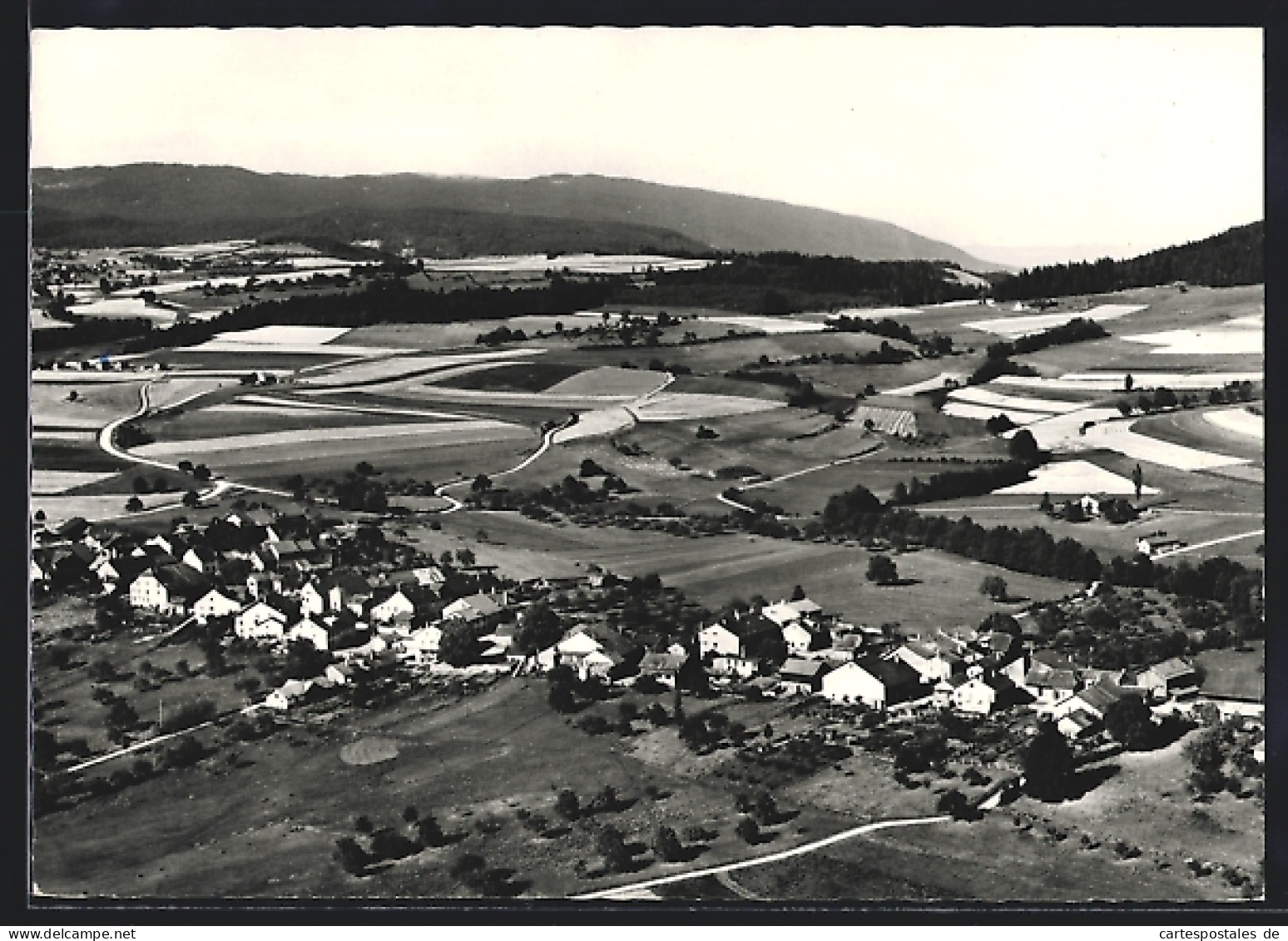 AK Burtigny, Vue Aerienne  - Burtigny