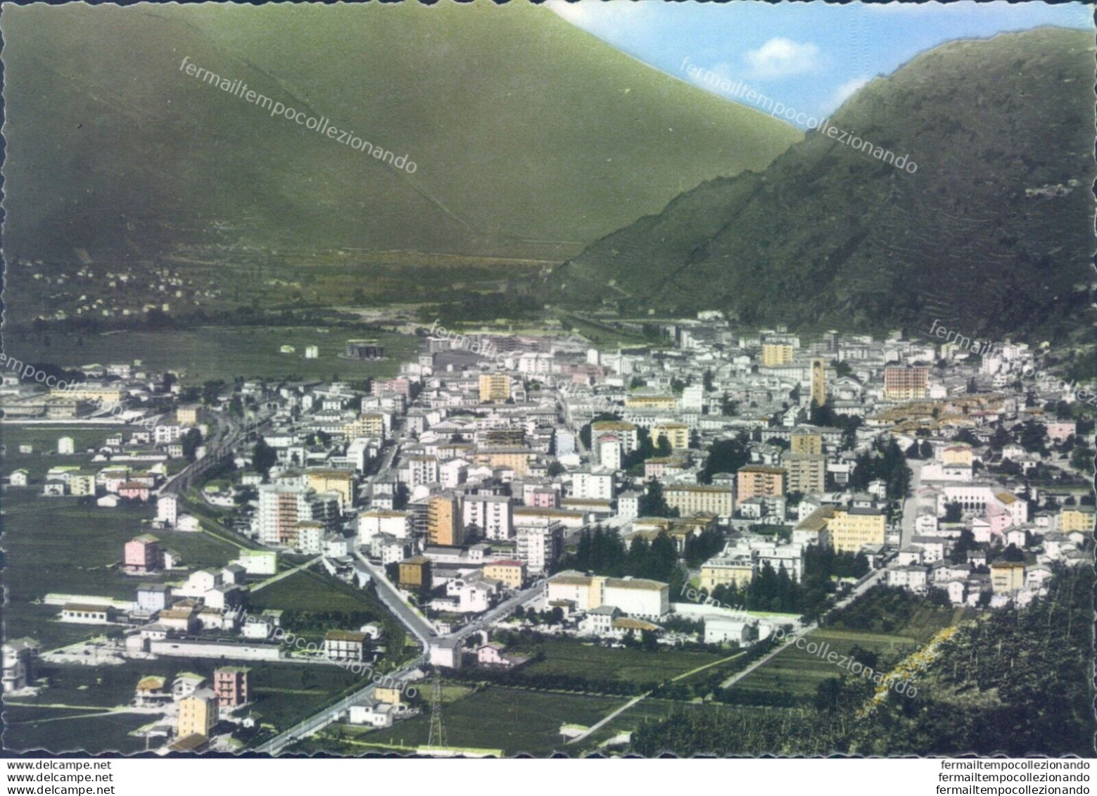 M588 Cartolina  Sondrio Citta' Panorama - Sondrio