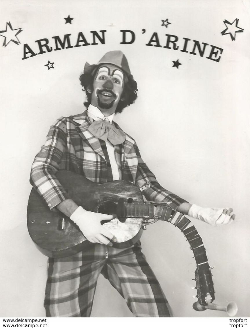 CF / Vintage Old Circus Photo // Carte Photo Cirque Attraction // Clown Musical ARMAN D'ARINE - Other & Unclassified