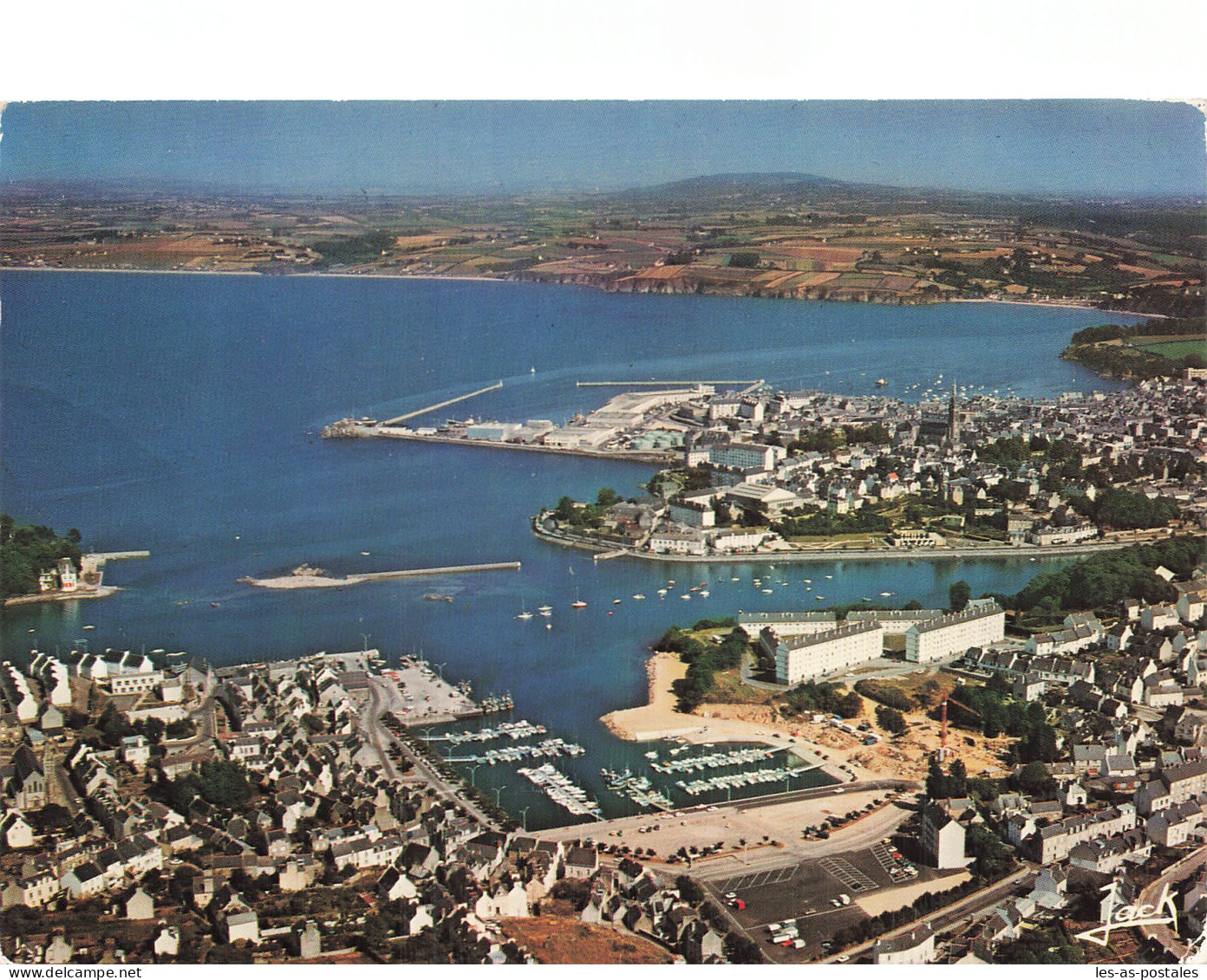 29 DOUARNENEZ LE PORT DE PECHE ET LE PORT DE PLAISANCE DE TREBOUL  - Douarnenez