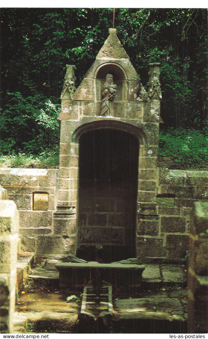 29 DAOULAS LA FONTAINE DE L ABBAYE - Daoulas