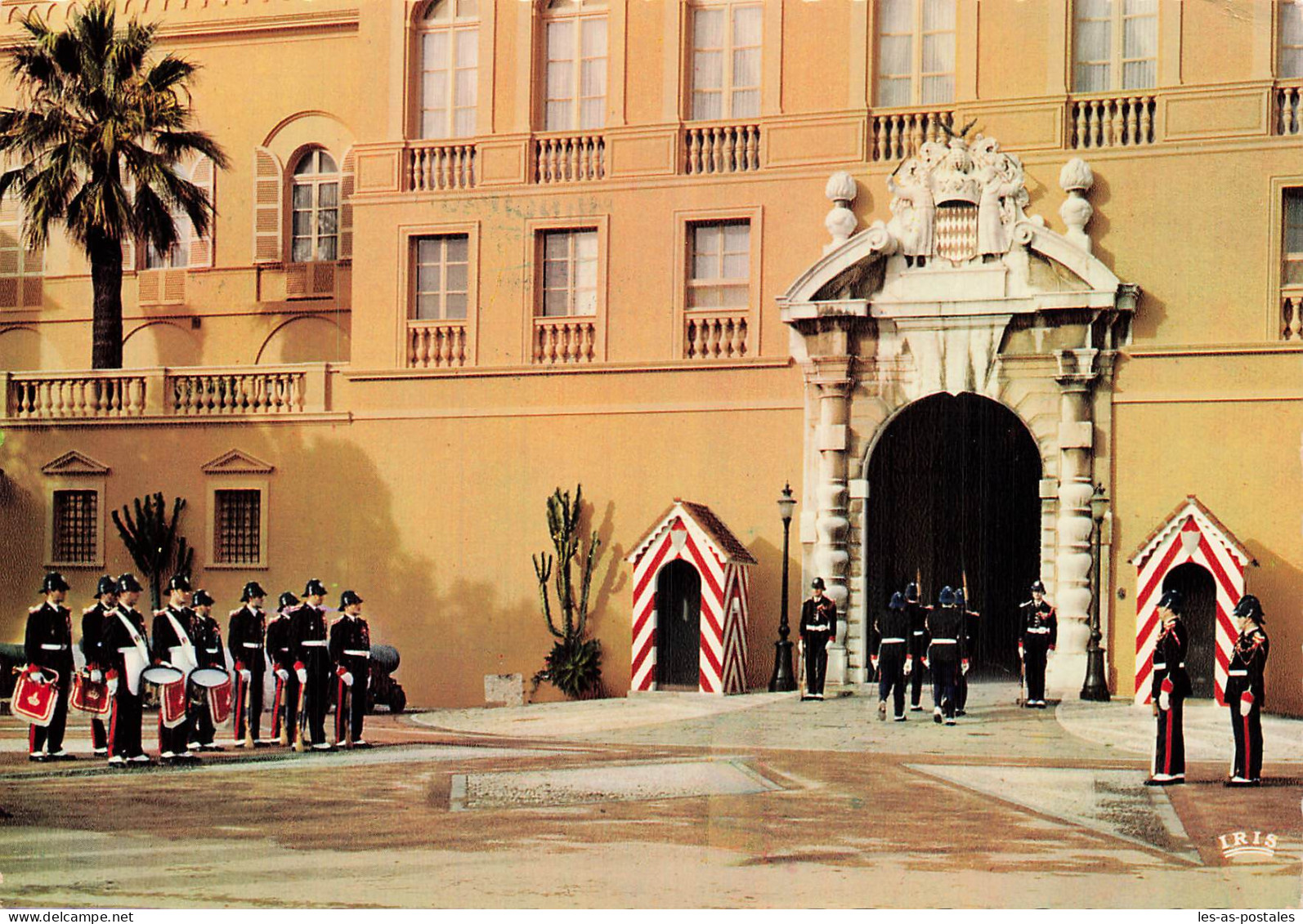 98 MONACO LA RELEVE DE LA GARDE DEVANT LE PALAIS - Prince's Palace