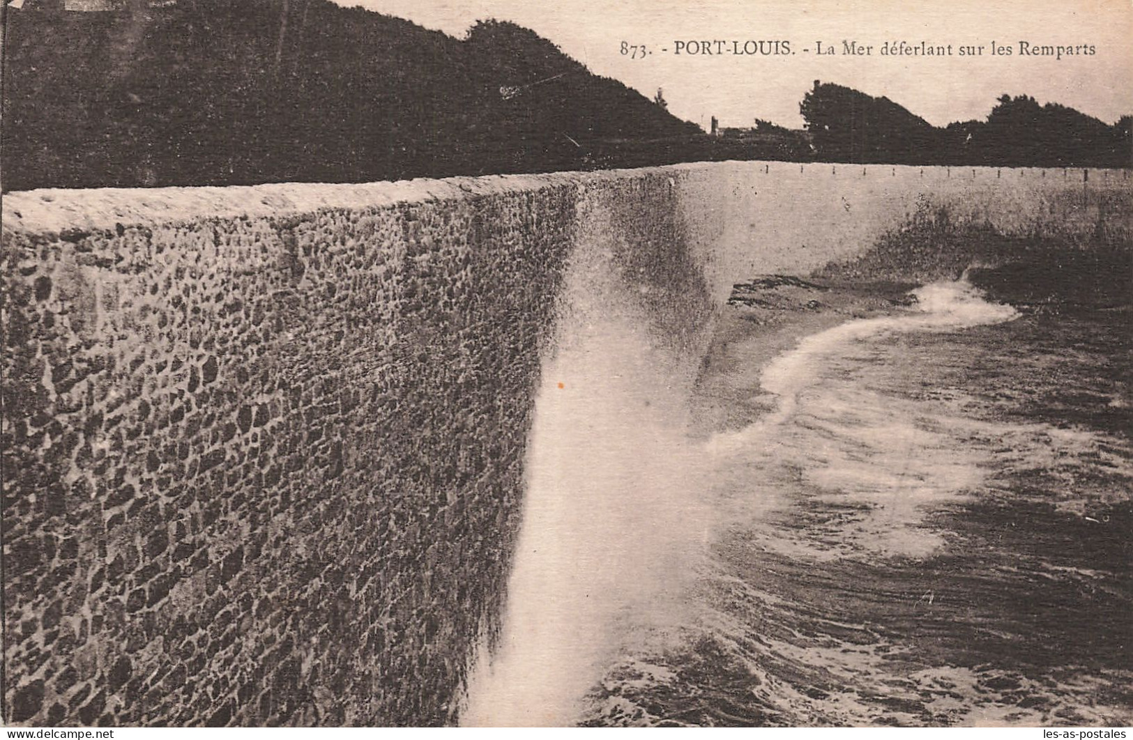 56 PORT LOUIS LES REMPARTS - Port Louis