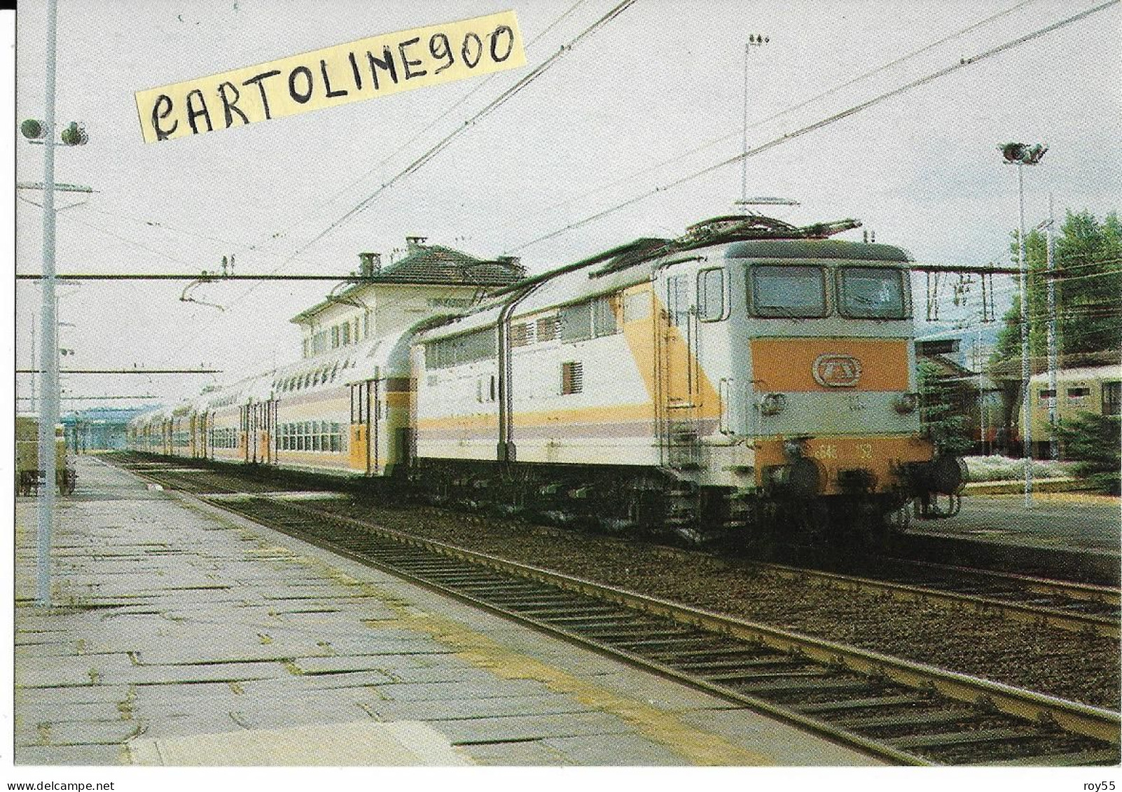 Piemonte Torino Trofarello Stazione Ferroviaria Di Trofarello Veduta Treno In Transito (v.retro) - Stations - Met Treinen