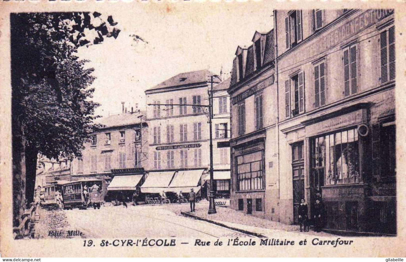 78 - Yvelines -   SAINT-CYR L'ECOLE - Rue De L'école Militaire Et Carrefour - St. Cyr L'Ecole