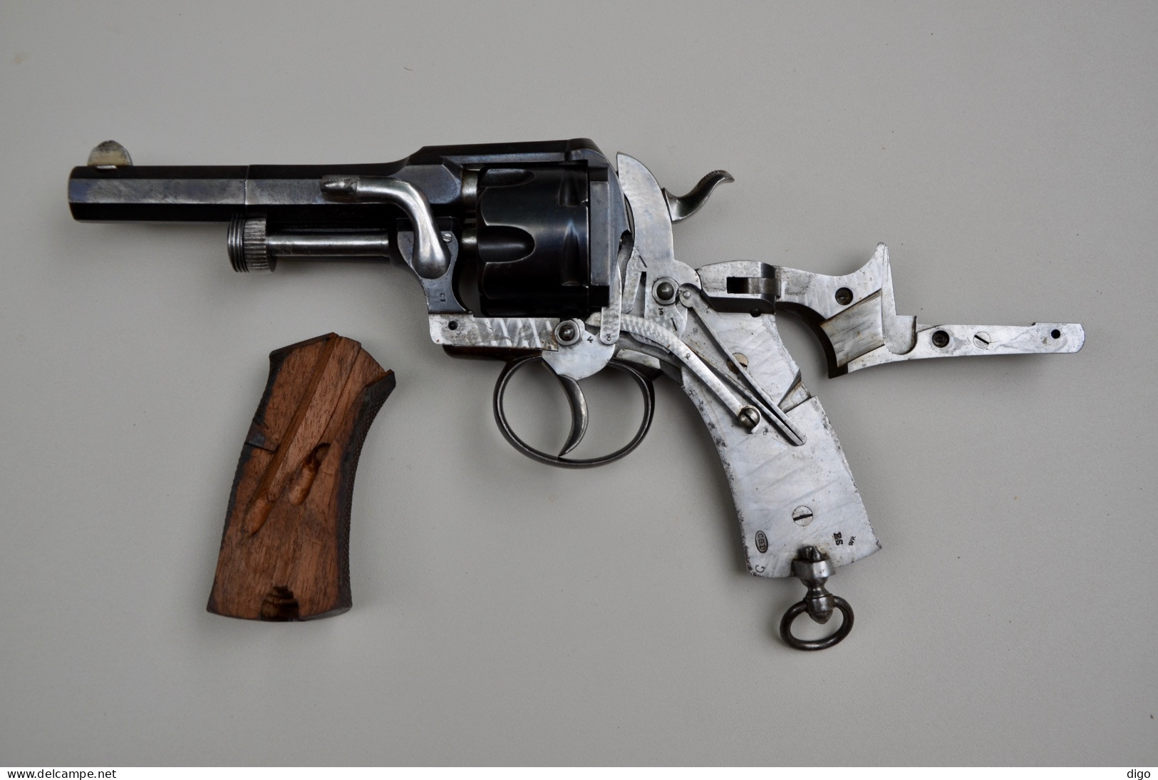 revolver d'officier Fagnus Maquaire calibre 11mm73 état quasi neuf catégorie D