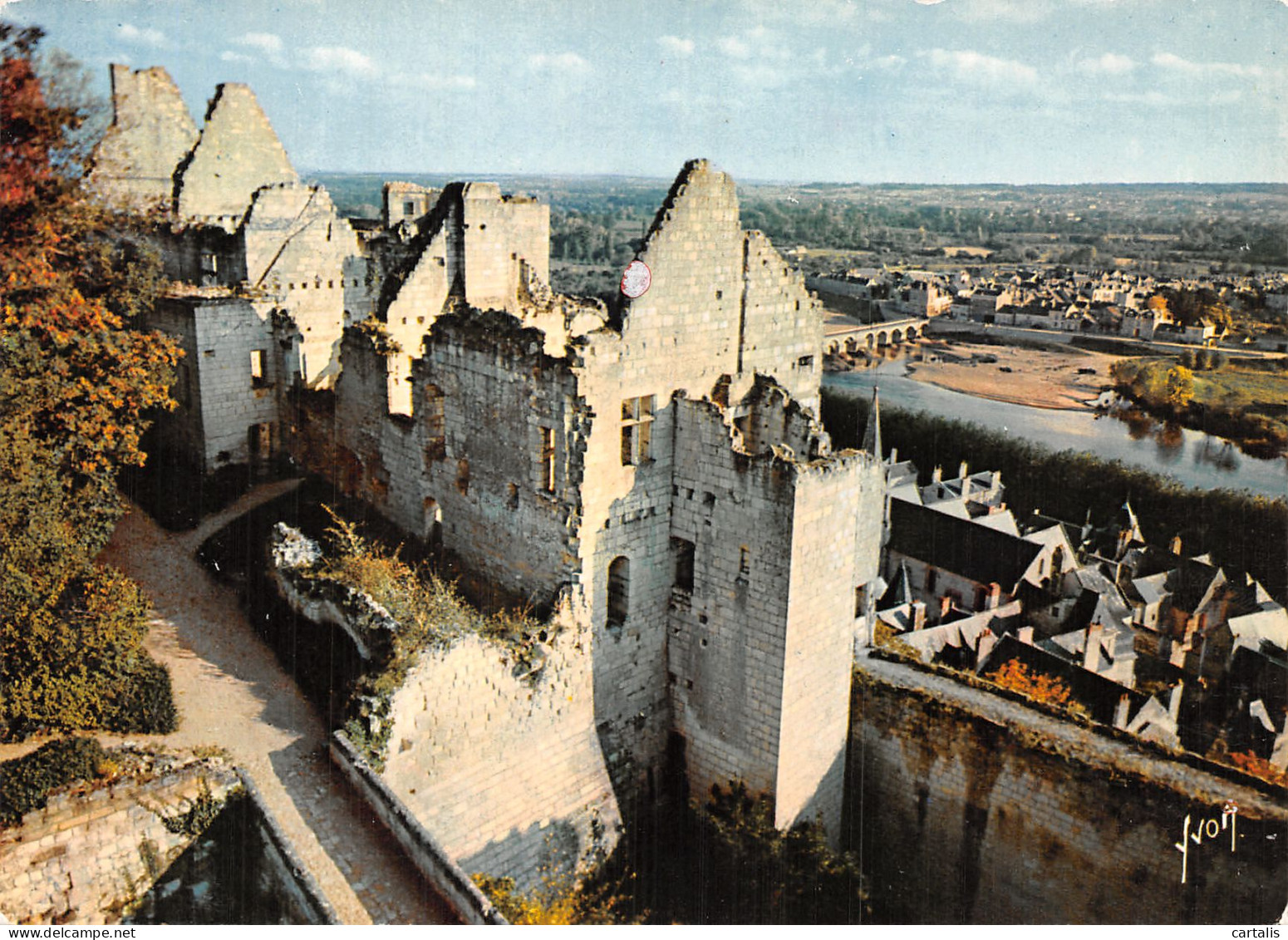 37-CHINON-N° 4438-A/0277 - Chinon