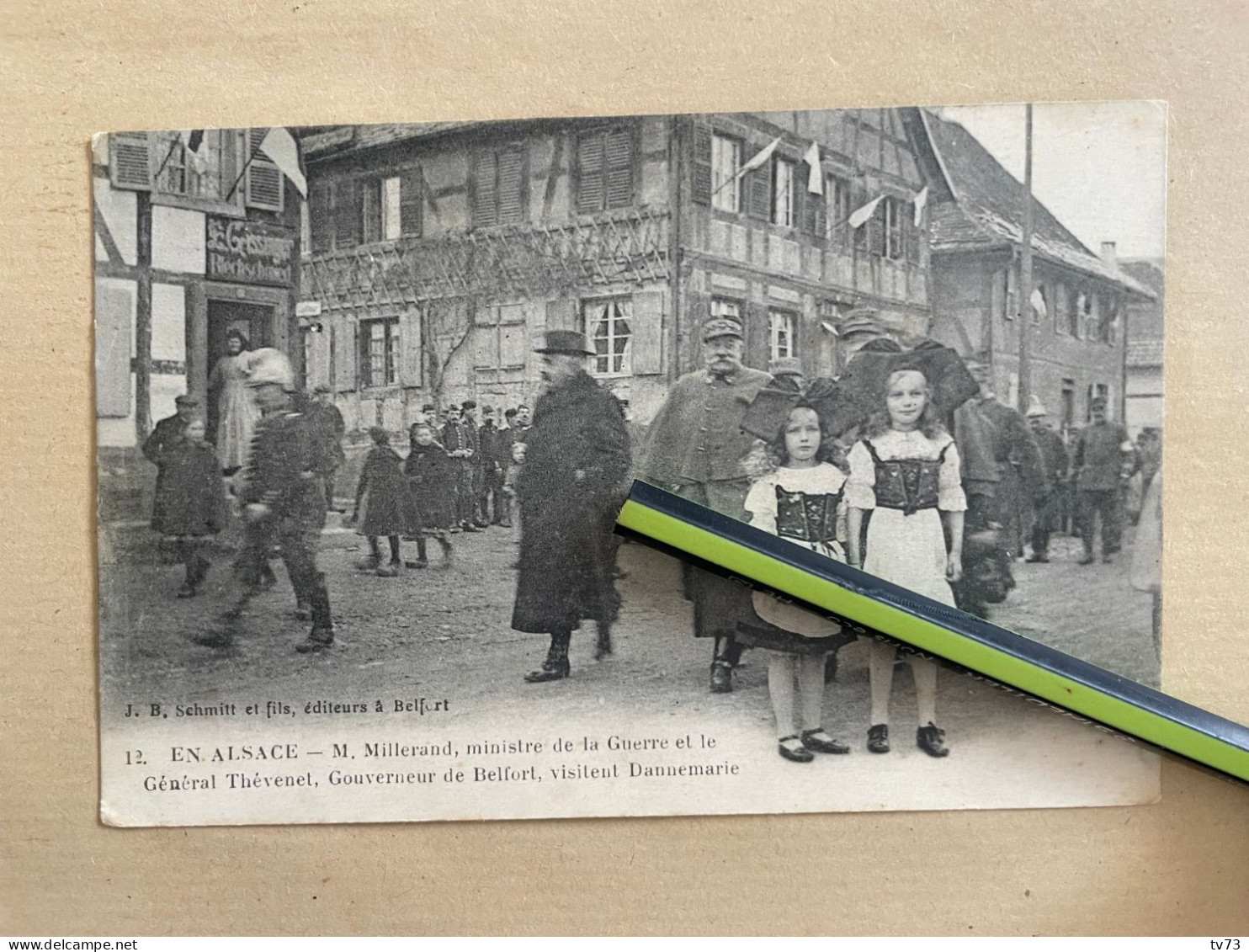 V094 - En Alsace Millerand Ministre De La Guerre Et Le Général Thévenet Visitent DANNEMARIE - Haut Rhin - Dannemarie