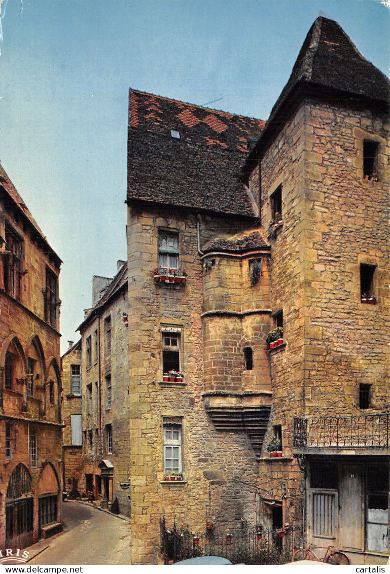 24-SARLAT-N° 4439-B/0137 - Sarlat La Caneda