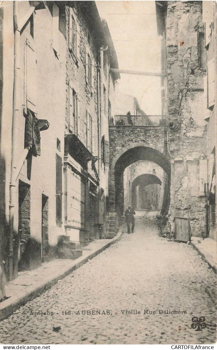 ARDECHE  AUBENAS Vieille Rue Delichère - Aubenas