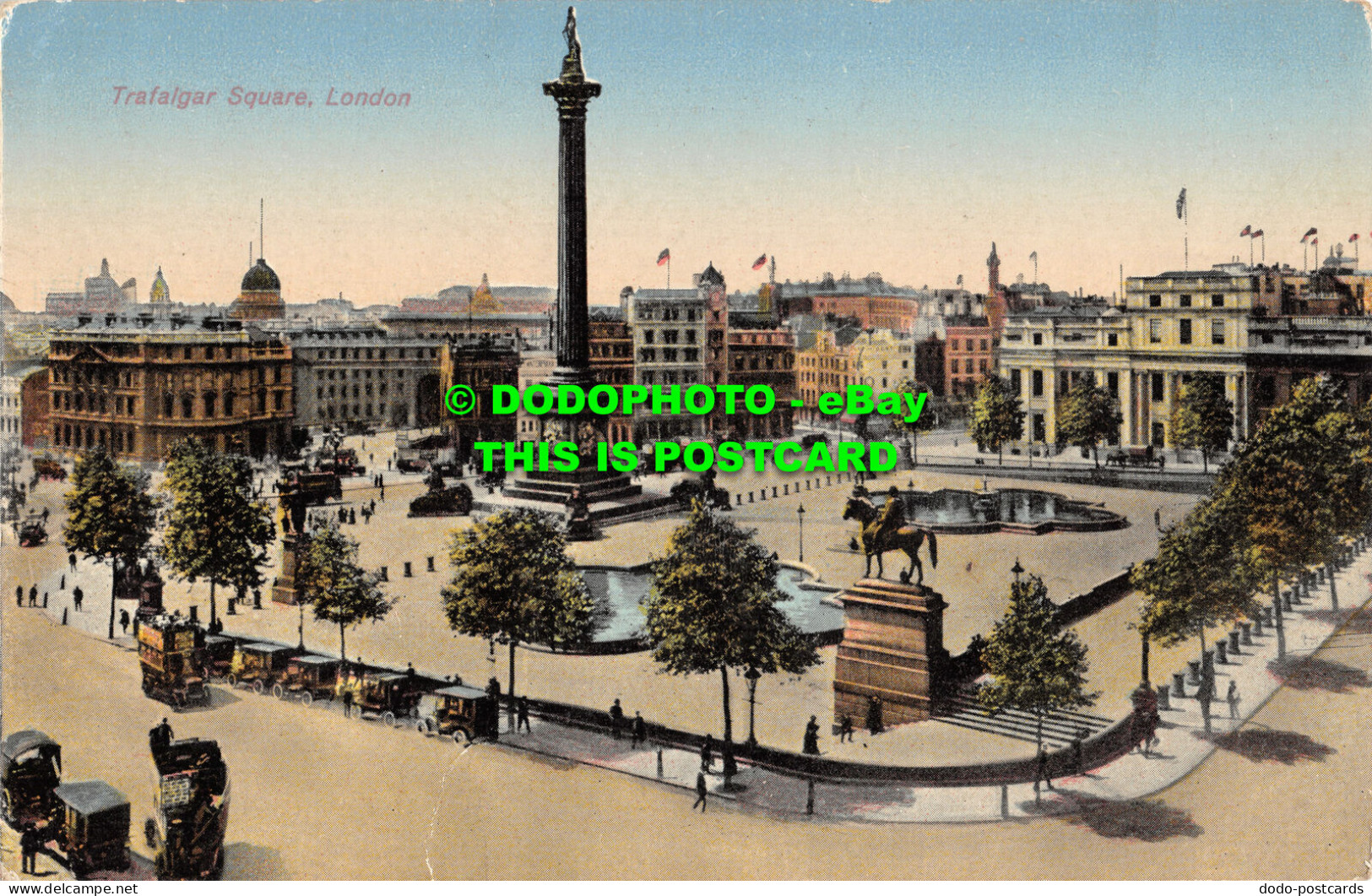 R462114 London. Trafalgar Square. Postcard - Sonstige & Ohne Zuordnung