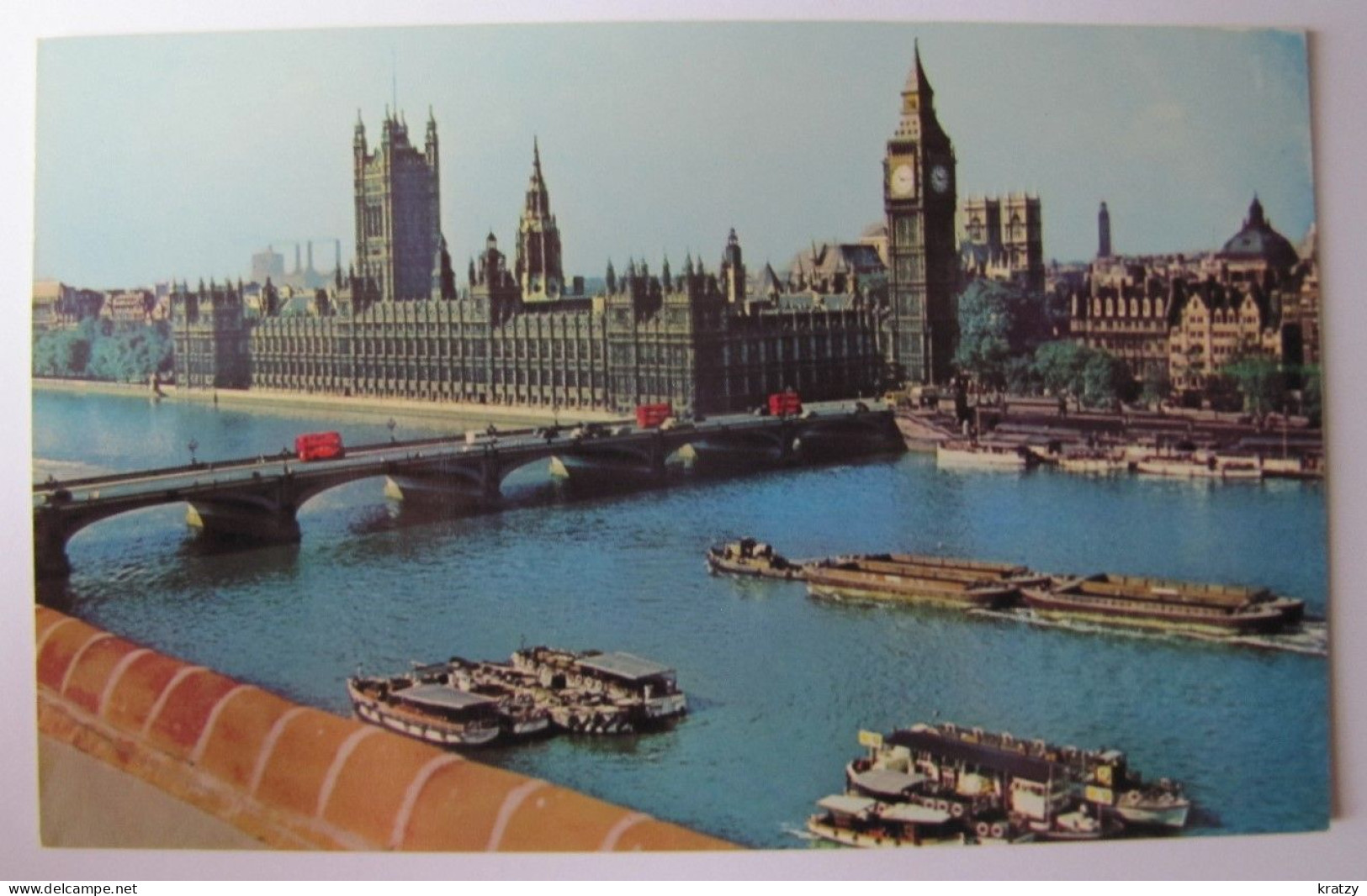 ROYAUME-UNI - ANGLETERRE - LONDON - The Houses Of Parliament And Westminster Bridge - Houses Of Parliament