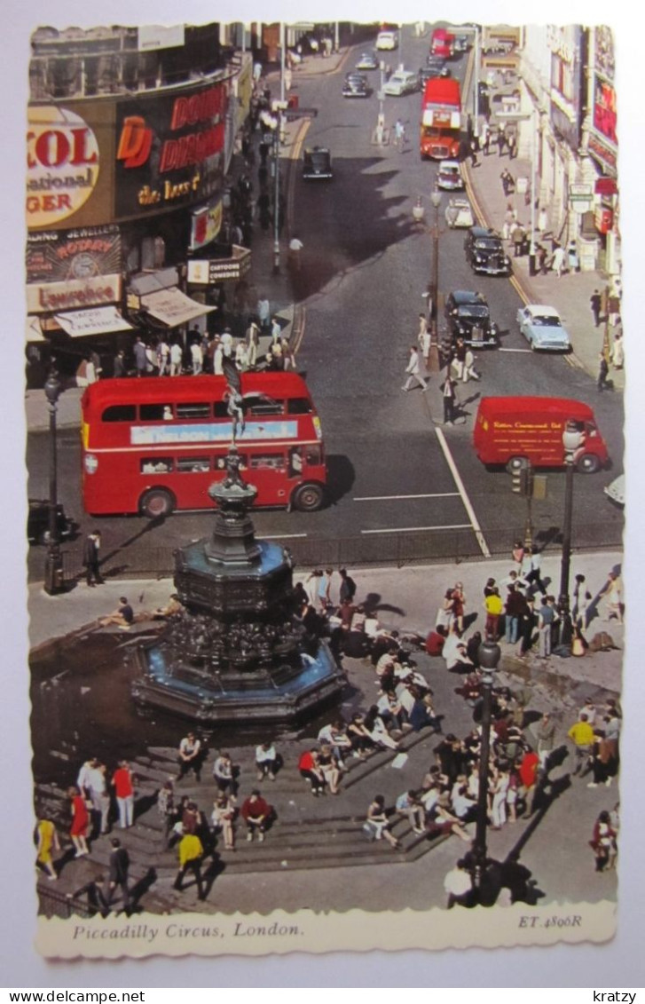 ROYAUME-UNI - ANGLETERRE - LONDON - Piccadilly Circus - Piccadilly Circus