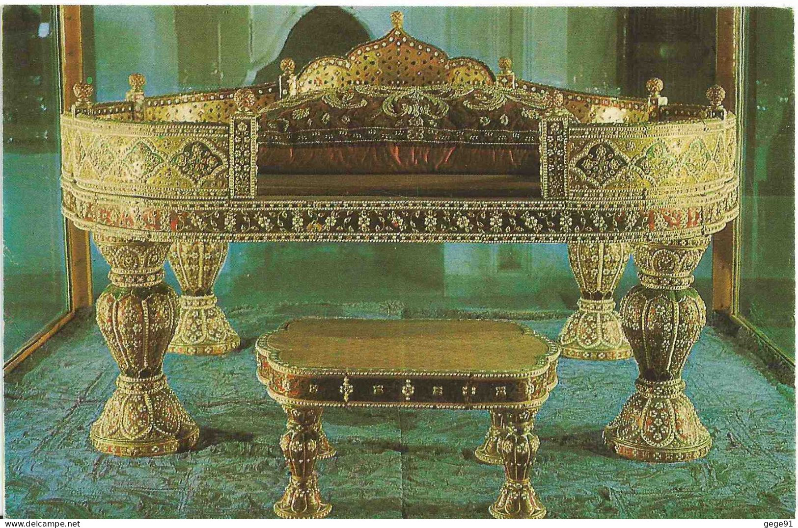 Istamboul - Trone Offert Par Le Roi De Perse Au Sultan Mahmut - Oggetti D'arte